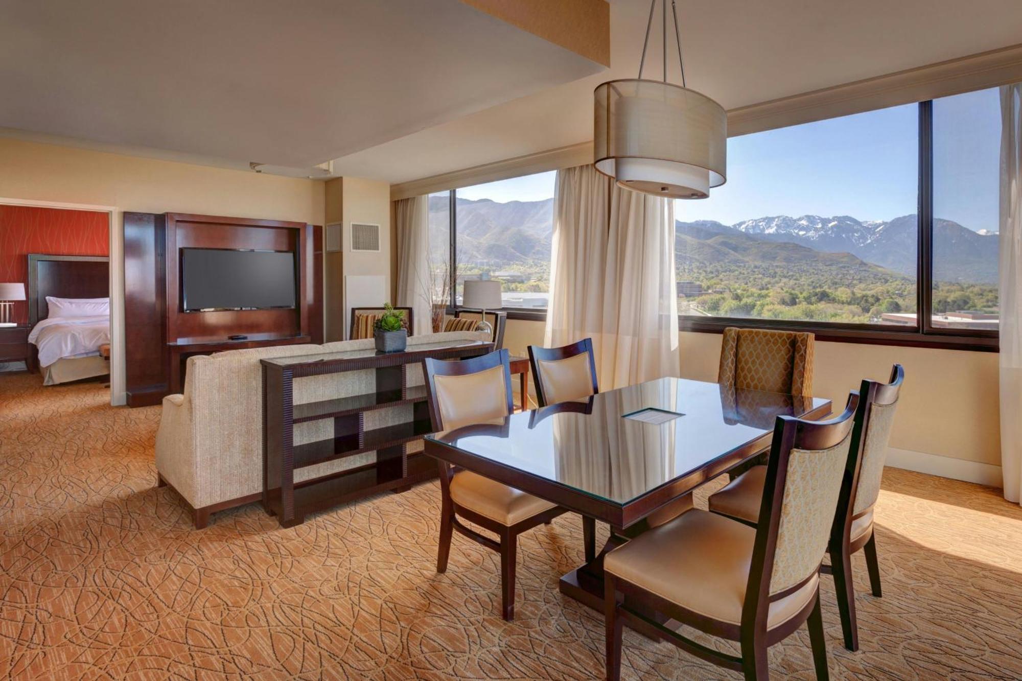 Salt Lake City Marriott University Park Exteriör bild